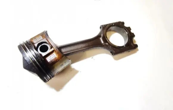 Volvo S40, V40 Piston with connecting rod
