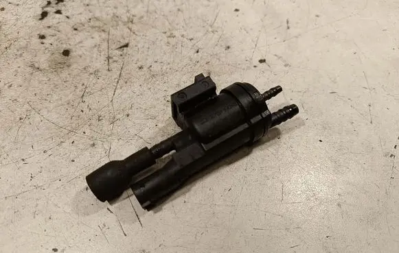 Mercedes-Benz E W213 Vacuum valve 0025407097
