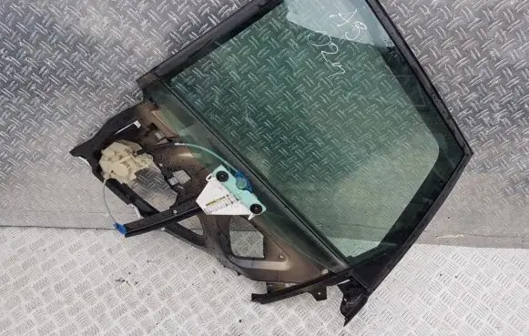 Audi A3 S3 8L Sliding door window regulator with motor