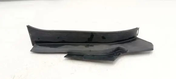 Lexus IS 220D-250-350 Rear light trim 6443953010