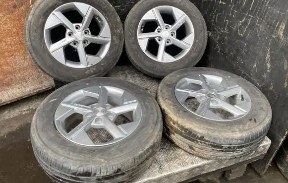 Hyundai Kona II R16 alloy rim 52910BE150