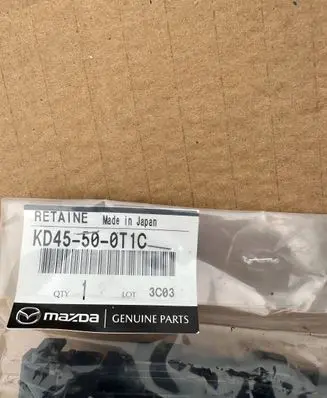Mazda CX-5 Fender mounting bracket KD45500T1C