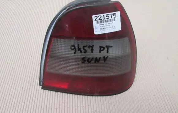 Nissan Sunny Rear/tail lights