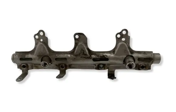 Audi A4 S4 B8 8K Fuel main line pipe 06J133317M