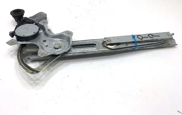 Toyota Auris E180 Front door window regulator with motor 857100D100