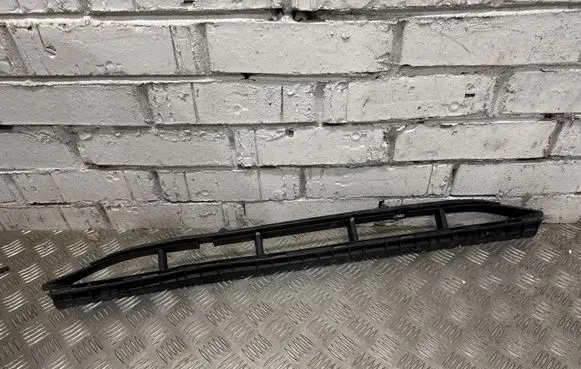 Audi Q5 SQ5 8R Front bumper lower grill 8R0807647B
