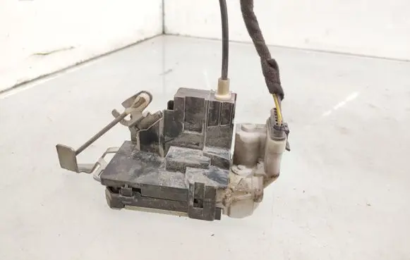 Fiat Ducato Front door lock