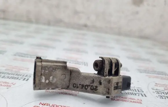 Volkswagen PASSAT B6 Crankshaft position sensor 03C906433A
