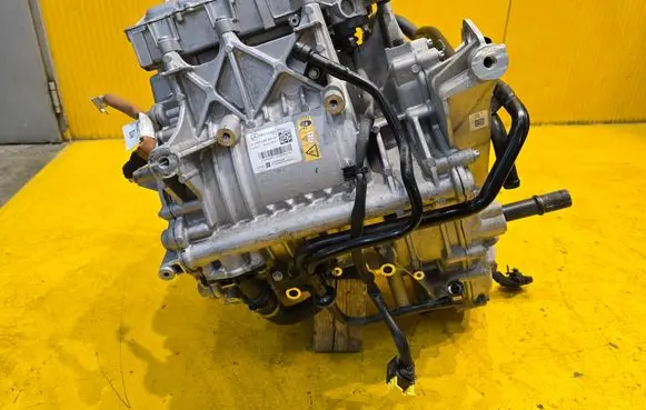 Mercedes-Benz EQC Electric car motor A2933408400 A2939013600