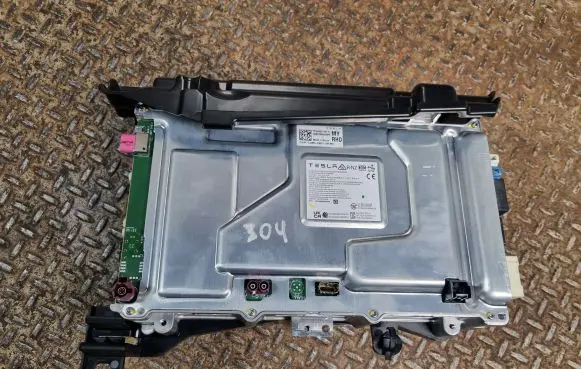 Tesla Model Y Other control units/modules 168443505H