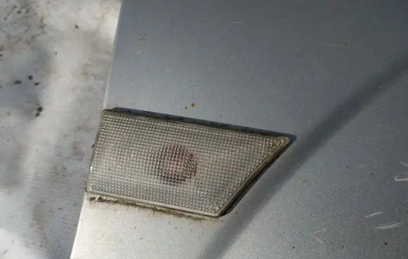 Opel Vectra C Front fender indicator light