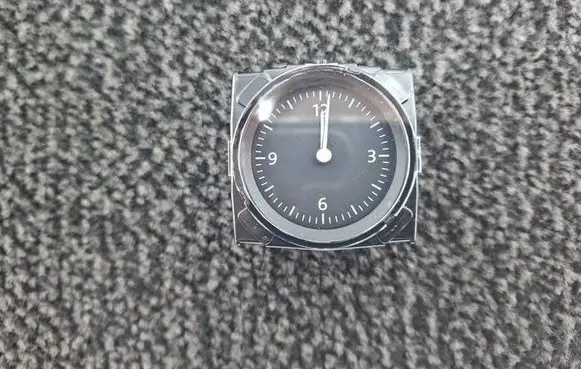Volkswagen PASSAT B8 Clock 3G0919204C 25700001 1631610282