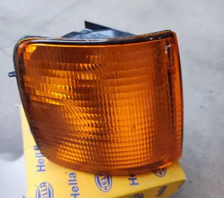 Volkswagen PASSAT B3 Front indicator light 357953050 9EL133714011