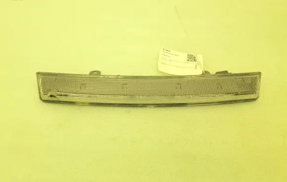 Citroen C4 Cactus Third/center stoplight 9804687380