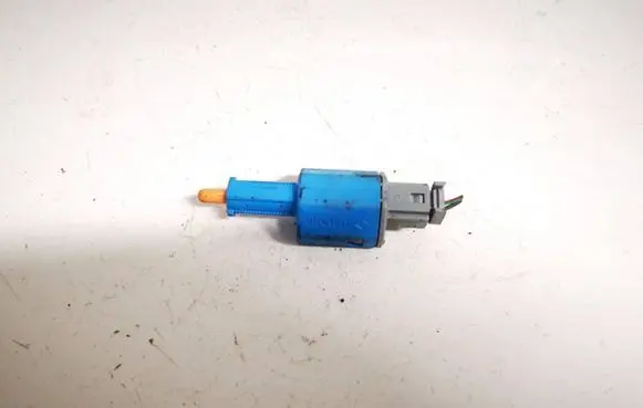 Renault Megane III Brake pedal sensor switch 253250005r
