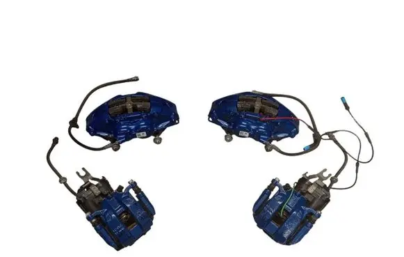 BMW 5 G30 G31 G38 Brake discs and calipers set 6885626 6885625 8832488