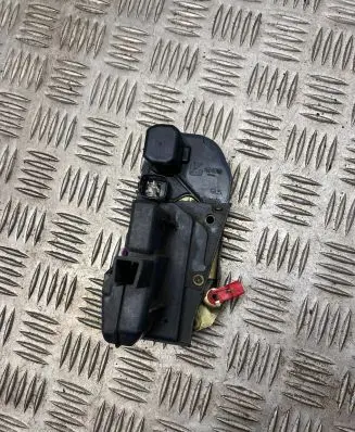 Jeep Grand Cherokee (WJ) Rear door lock