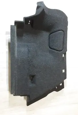 Trunk/boot lower side trim panel