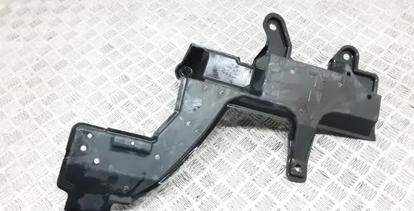 Lexus CT 200H Other under body part 5762876010