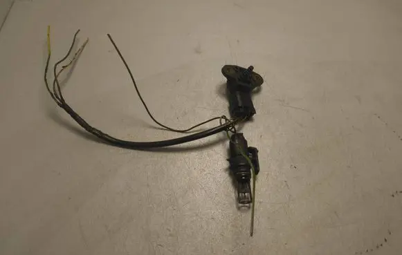 Mercedes-Benz Vito Viano W639 Air pressure sensor A0061531528 06072517C6 0261230144