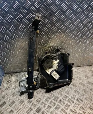 Seat Leon (1P) Rear window lifting mechanism without motor 1P0839402B