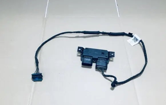 Mercedes-Benz A W177 Fuel pump relay A0009015303