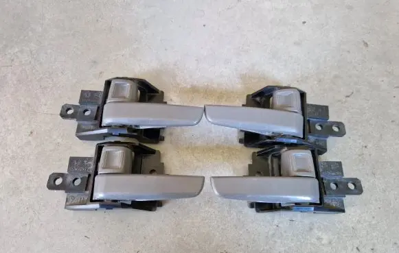 Front door interior handle