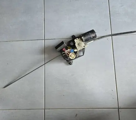 Mercedes-Benz E W124 Sunroof motor/actuator 1248210047 30557A 50244002