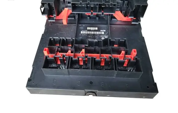 Volkswagen PASSAT B6 Comfort/convenience module 3C0937049H