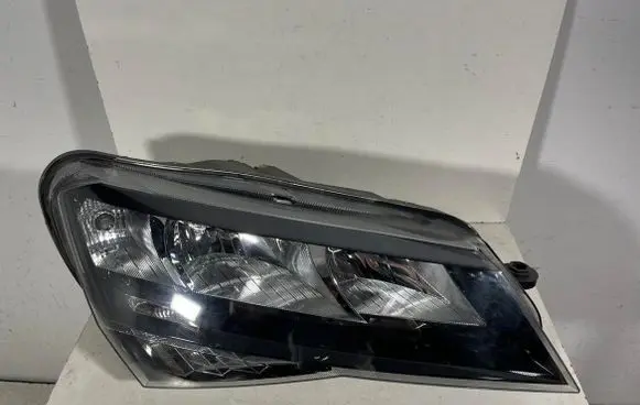 Skoda Superb B8 (3V) Headlight/headlamp 3V1941016 1EJ01193902