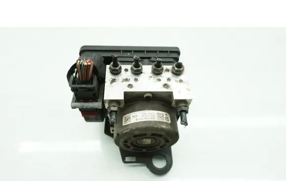 Audi A3 S3 8V ABS Pump 3Q0614517Q