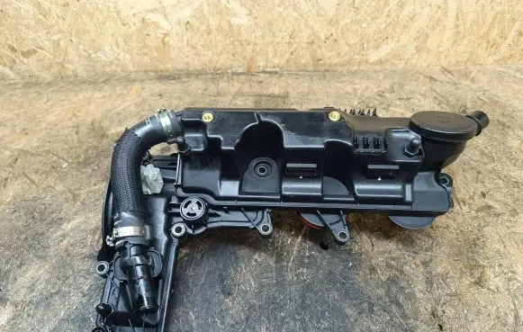 Jaguar XF Rocker cam cover 9678420380