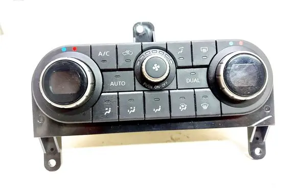 Nissan Qashqai Climate control unit 27500BB60A