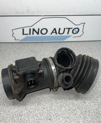 BMW 5 E39 Mass air flow meter 1703275 1740931