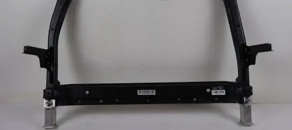 Volvo XC40 Radiator trim 