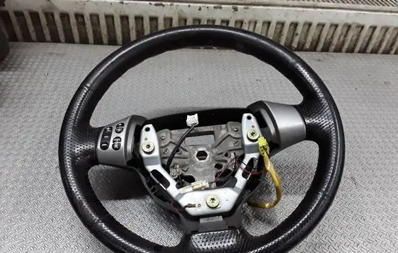 Mazda 2 Steering wheel