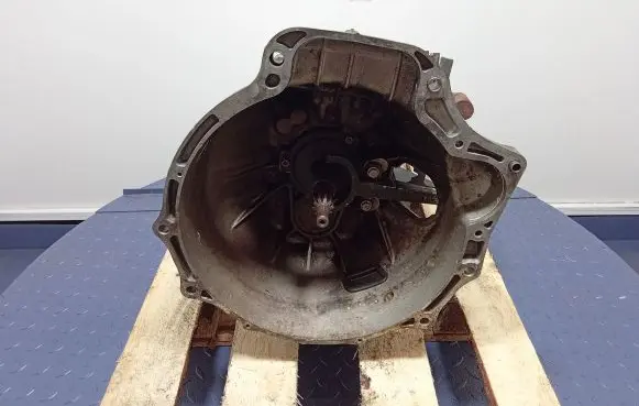 Iveco Daily 3rd gen Manual 6 speed gearbox 1323050003