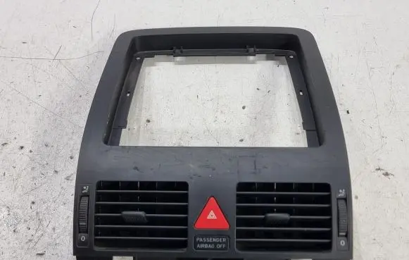 Volkswagen Touran I Dash center air vent grill 1T1819728