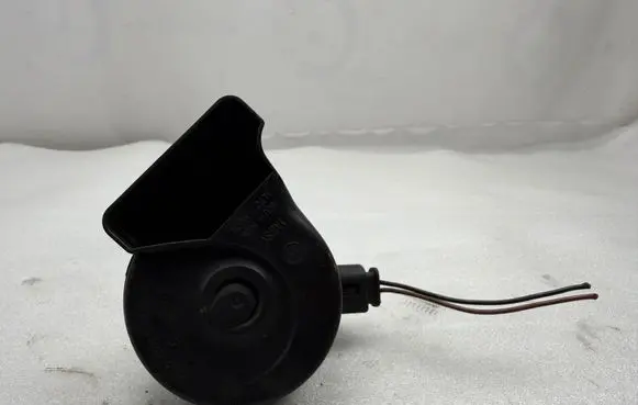 Volkswagen Tiguan Horn signal A046522