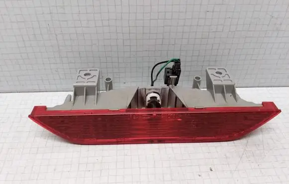 Hyundai Getz Third/center stoplight 927501C0