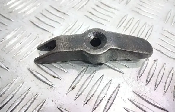 Nissan Almera Tino Fuel Injector clamp holder