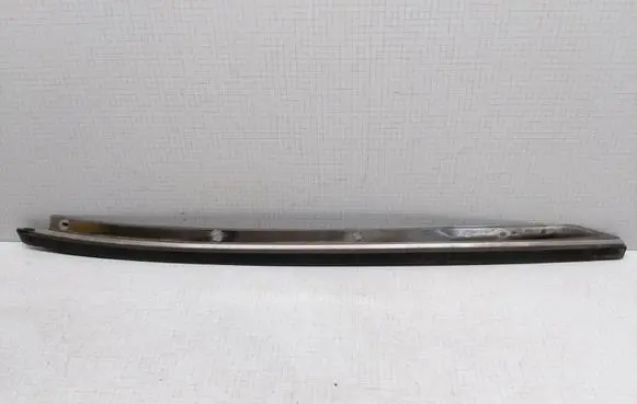 Nissan Almera N16 Windshield trim