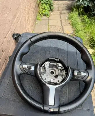 BMW 5 F10 F11 Steering wheel