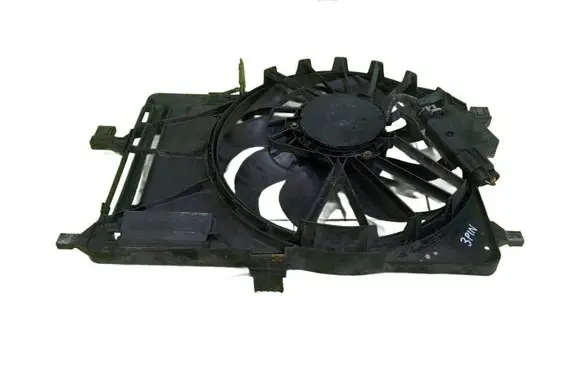 Ford Focus Fan set CV618C607VA