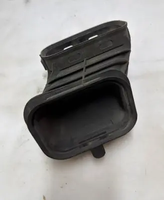 BMW 1 F20 F21 Air intake duct part 7613156 51750615