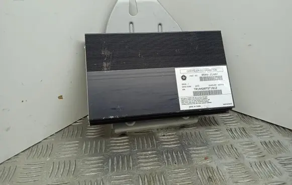 Jeep Grand Cherokee Sound amplifier