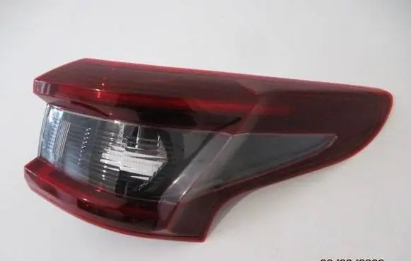 Nissan Qashqai Rear/tail lights 26550HV00A