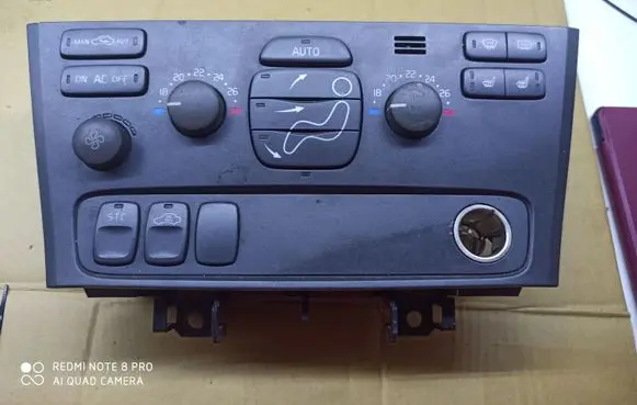 Volvo V70 Climate control unit
