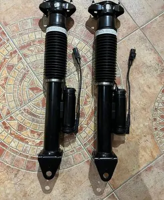 Mercedes-Benz R W251 Air suspension rear shock absorber A2513201931 A2513203131 A2513203031