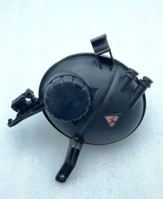 Mercedes-Benz SL AMG R231 Coolant expansion tank/reservoir A2315000049